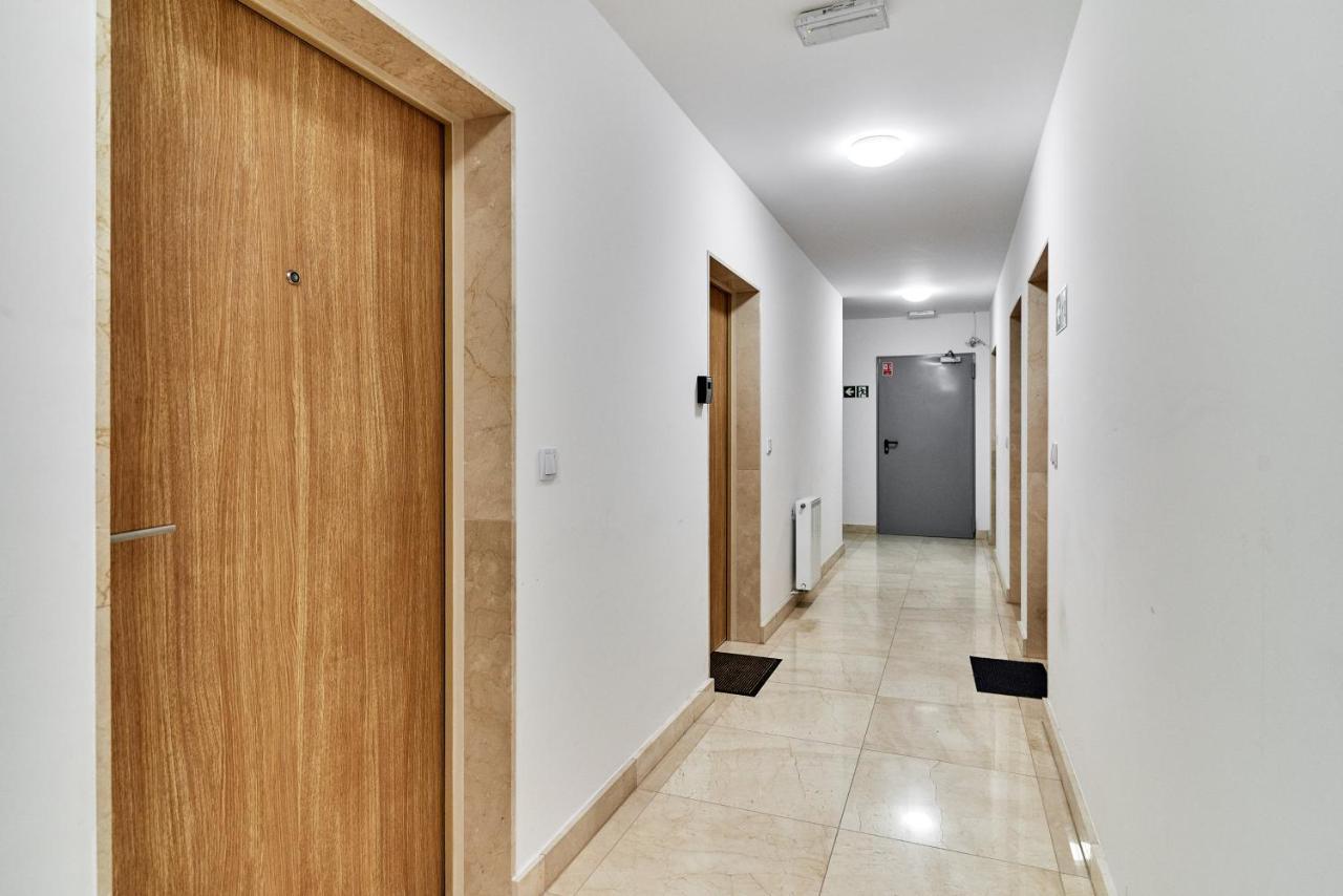 Apartments Wroclaw Pulaskiego By Noclegi Renters Екстер'єр фото